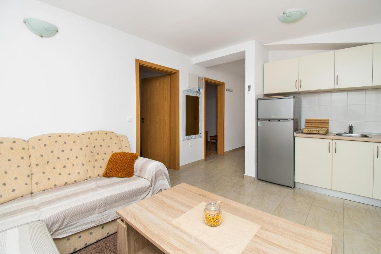 Apartment Tommy Privlaka  Buitenkant foto