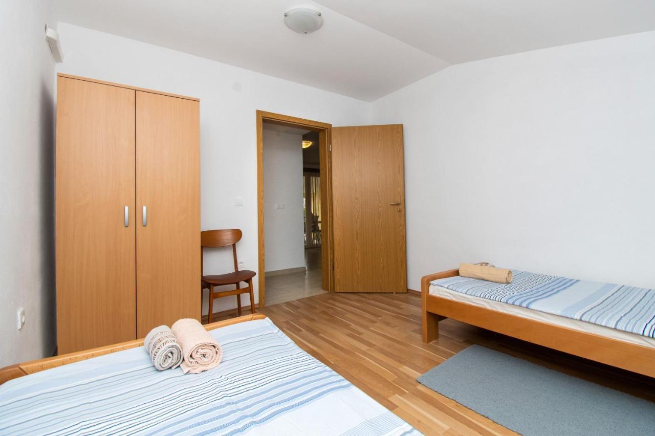Apartment Tommy Privlaka  Buitenkant foto