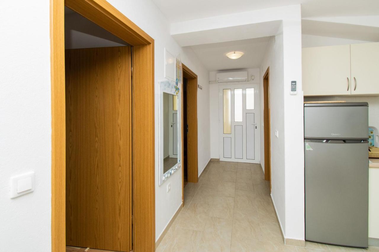 Apartment Tommy Privlaka  Buitenkant foto